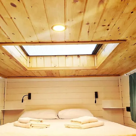 Joy Glamping Campsite *